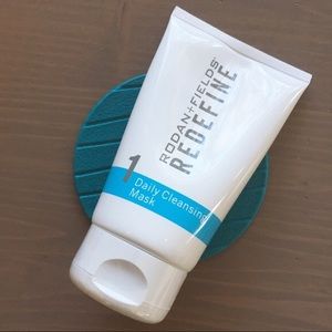 Rodan and fields Daily Cleansing mask
